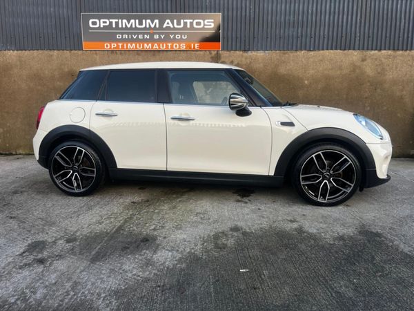 Mini Cooper Hatchback, Petrol, 2015, White