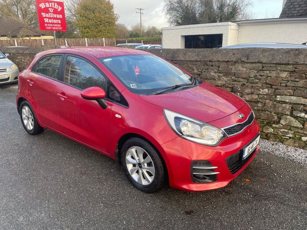 Kia Rio Hatchback, Diesel, 2016, Red