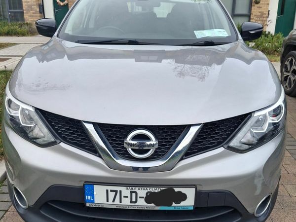 Nissan Qashqai SUV, Petrol, 2017, Grey