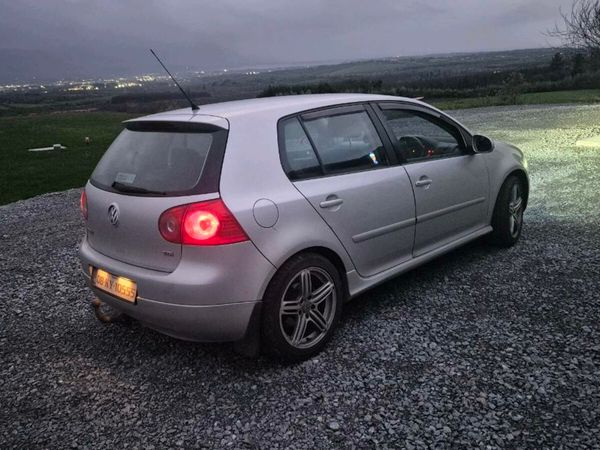 Volkswagen Golf Hatchback, Diesel, 2008, Silver