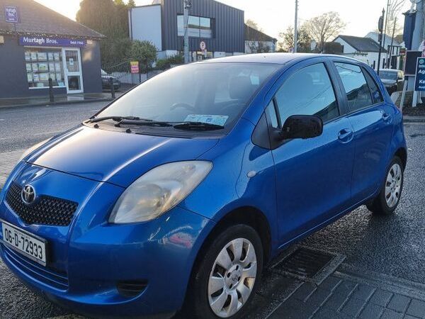 Toyota Yaris Hatchback, Petrol, 2006, Blue