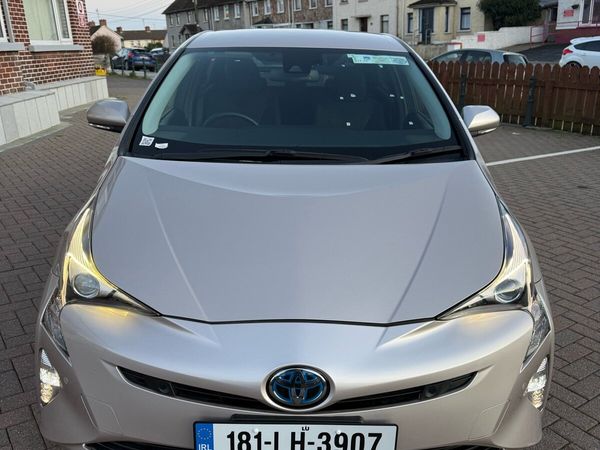 Toyota Prius Hatchback, Petrol Hybrid, 2018, Silver