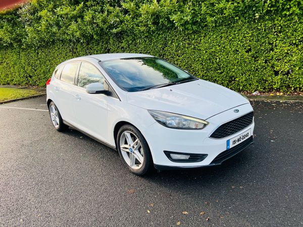 Ford Focus Hatchback, Diesel, 2015, White