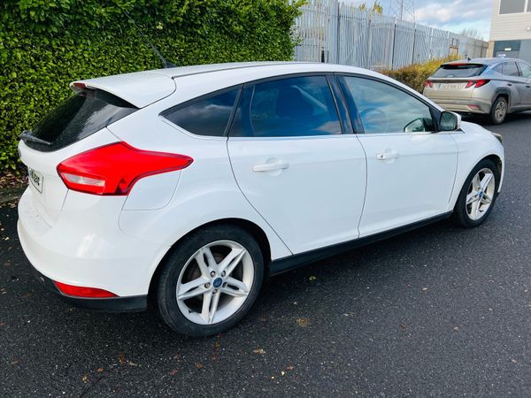 Ford Focus Hatchback, Diesel, 2015, White