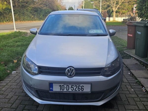 Volkswagen Polo Hatchback, Petrol, 2010, Silver