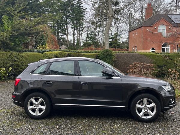 Audi Q5 SUV, Diesel, 2016, Grey