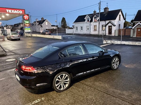Volkswagen Passat Saloon, Diesel, 2015, Black