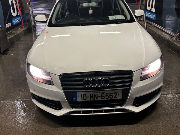 Audi A4 Saloon, Diesel, 2010, White