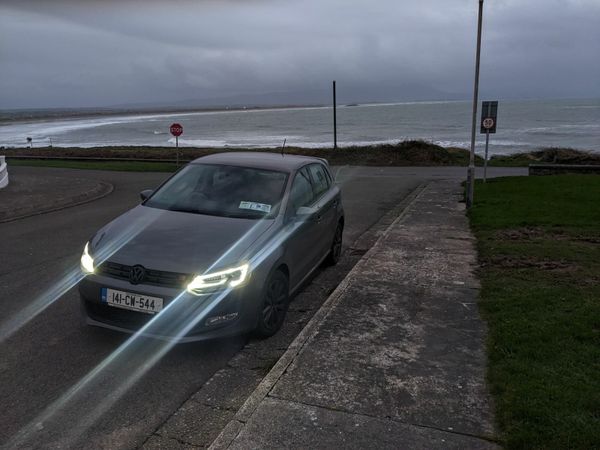 Volkswagen Polo Hatchback, Petrol, 2014, Grey