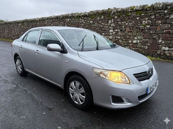 Toyota Corolla Saloon, Petrol, 2008, Silver