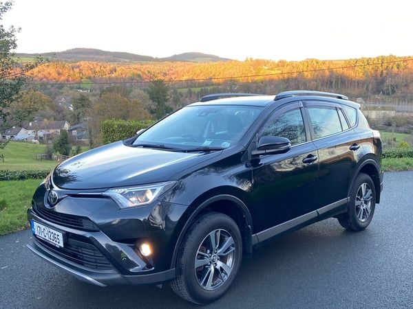 Toyota RAV4 SUV, Diesel, 2017, Black