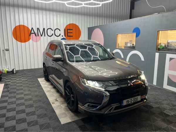 Mitsubishi Outlander SUV, Petrol Plug-in Hybrid, 2019, Brown