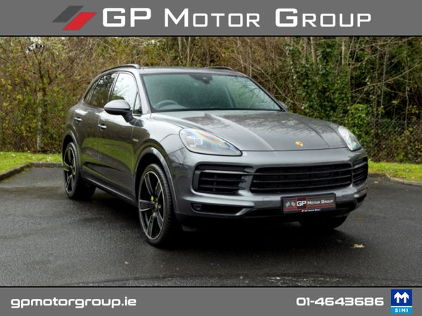 Porsche Cayenne Estate, Petrol Plug-in Hybrid, 2022, Grey