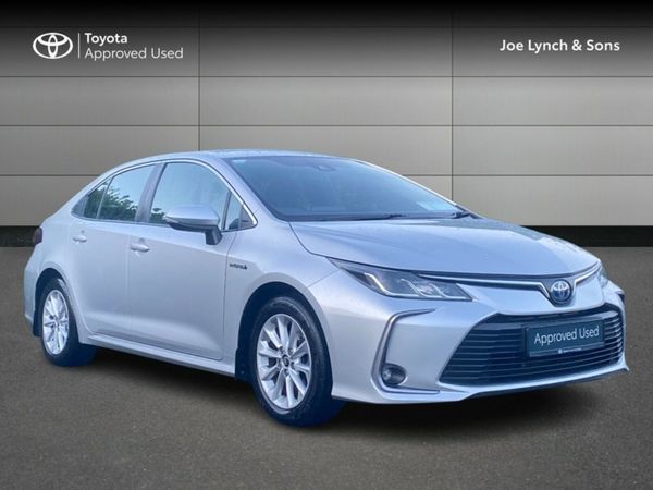 Toyota Corolla Saloon, Petrol Hybrid, 2019, Silver