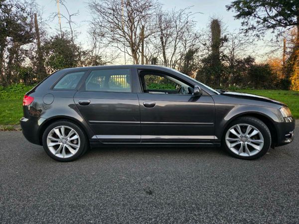 Audi A3 Hatchback, Diesel, 2012, Grey