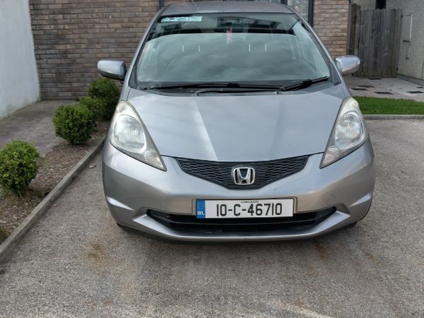 Honda Jazz Hatchback, Petrol, 2010, Silver