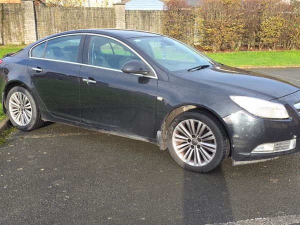 Opel Insignia MPV, Diesel, 2013, Black