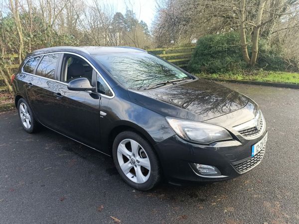 Vauxhall Astra Estate, Diesel, 2012, Black