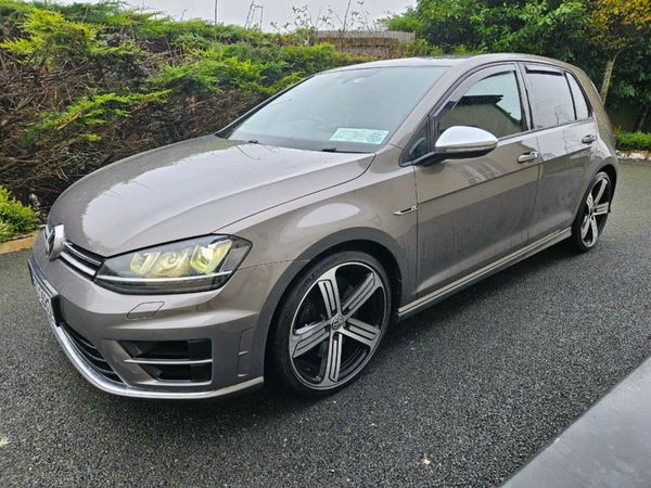 Volkswagen Golf Estate, Petrol, 2015, Grey