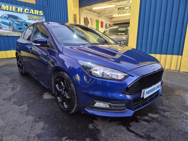 Ford Focus Hatchback, Diesel, 2015, Blue