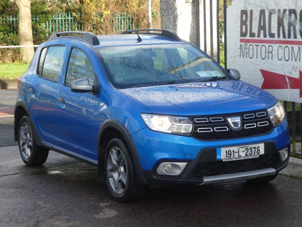 Dacia Sandero Stepway Hatchback, Petrol, 2019, Blue
