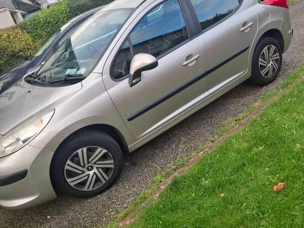 Peugeot 207 Estate, Petrol, 2008, Silver