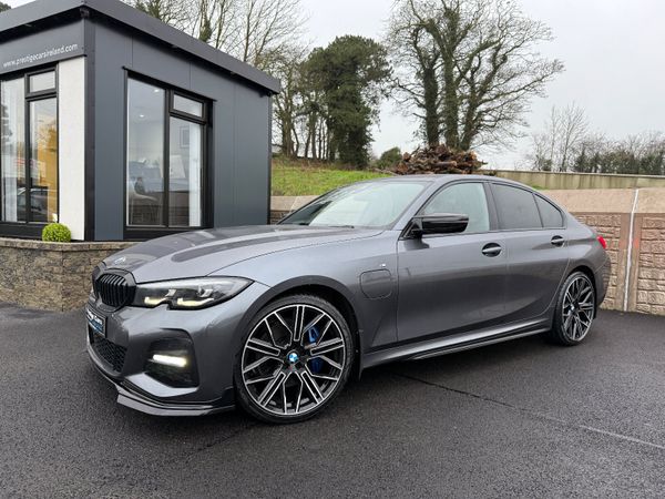 BMW 3-Series Saloon, Petrol Hybrid, 2021, Grey