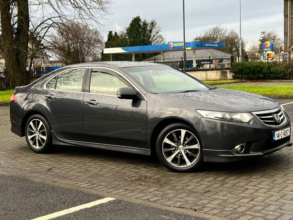 Honda Accord Saloon, Diesel, 2014, Grey