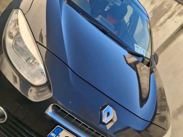 Renault Fluence Saloon, Diesel, 2010, Black