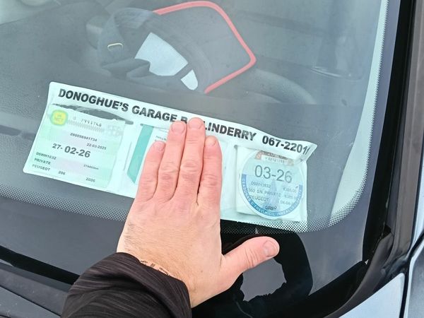 Peugeot 206 Hatchback, Petrol, 2006, Grey