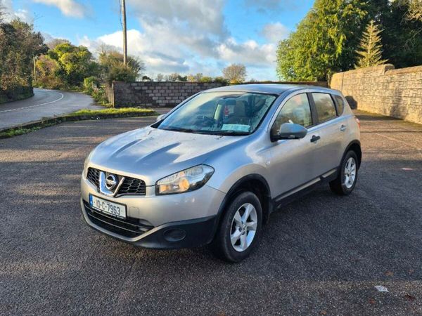 Nissan Qashqai Hatchback, Diesel, 2010, Silver