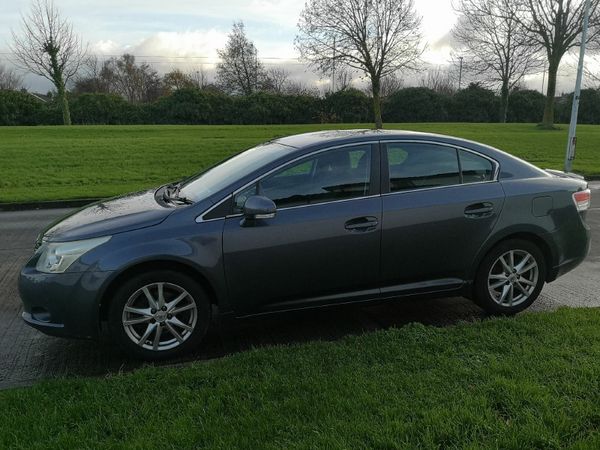 Toyota Avensis Saloon, Diesel, 2010, Blue