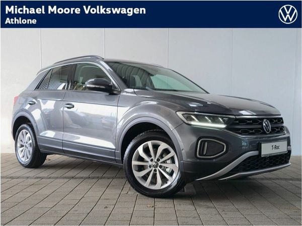 Volkswagen T-Roc SUV, Diesel, 2026, 