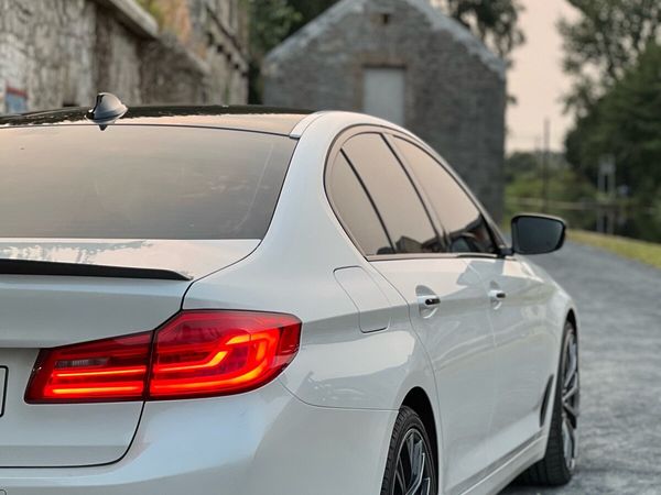 BMW 5-Series Saloon, Diesel, 2017, White