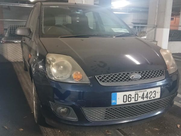 Ford Fiesta Hatchback, Petrol, 2006, Blue