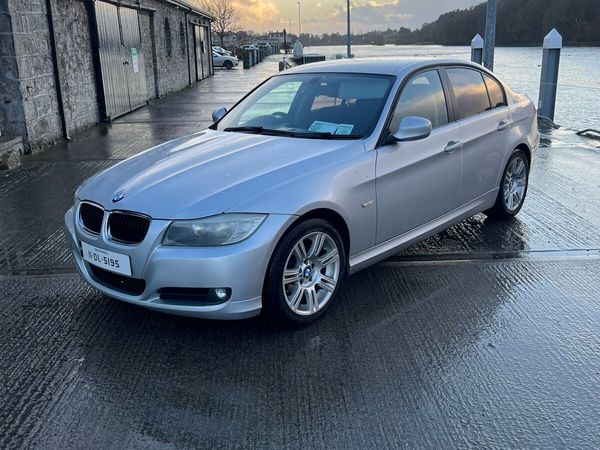 BMW 3-Series Saloon, Diesel, 2011, Silver