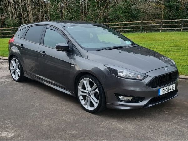 Ford Focus Hatchback, Diesel, 2018, Grey