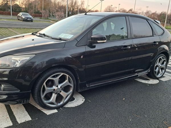 Ford Focus Hatchback, Diesel, 2011, Black