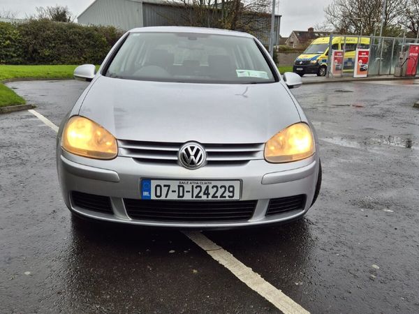Volkswagen Golf Hatchback, Petrol, 2007, Silver