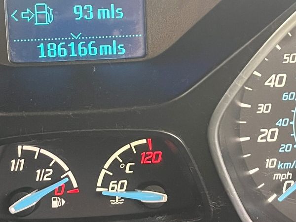 Ford Focus Hatchback, Diesel, 2014, Silver