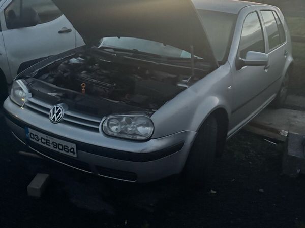 Volkswagen Golf Hatchback, Diesel, 2003, Silver