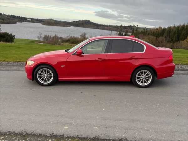 BMW 3-Series Saloon, Diesel, 2011, Red