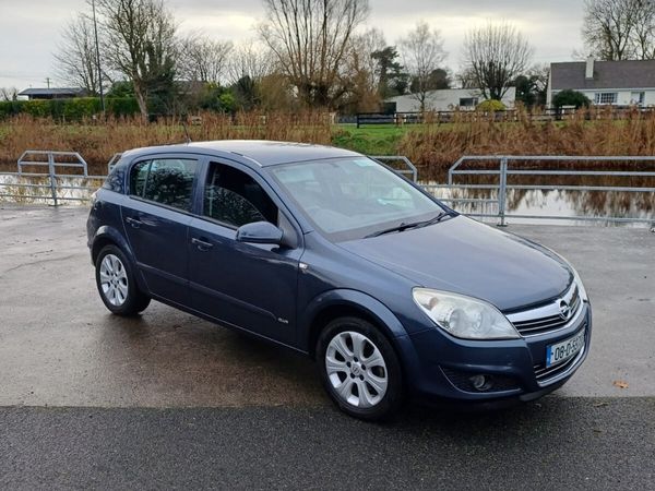 Opel Astra Hatchback, Petrol, 2008, Blue