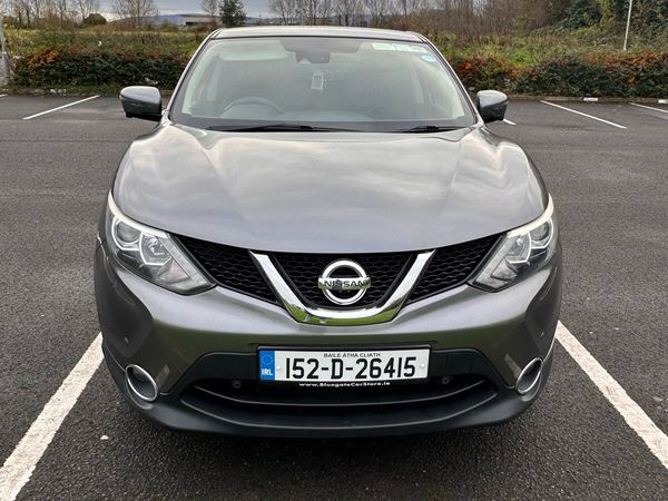 Nissan Qashqai Hatchback, Petrol, 2015, Grey