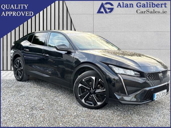 Peugeot 408 Hatchback, Petrol, 2023, Black