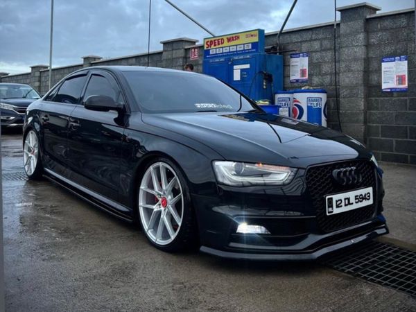 Audi A4 Saloon, Diesel, 2012, Black