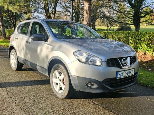 Nissan Qashqai MPV, Petrol, 2013, Silver