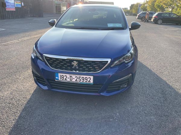 Peugeot 308 Hatchback, Petrol, 2018, Blue