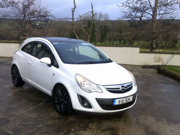 Opel Corsa Hatchback, Petrol, 2011, White
