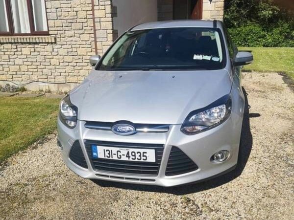 Ford Focus Hatchback, Diesel, 2013, Silver